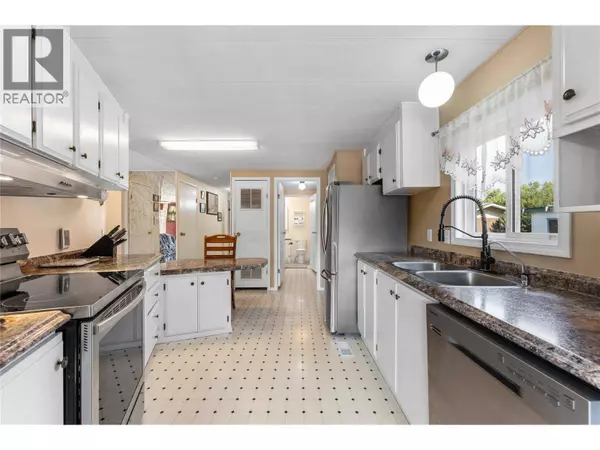 1881 Boucherie RD #37, West Kelowna, BC V4T0C9