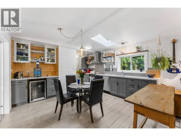 610 Katherine RD #12, Kelowna, BC V1Z3G2