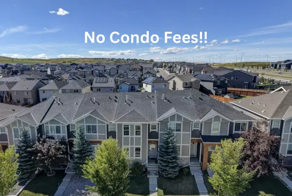 NW Townhome with NO Condo Fees