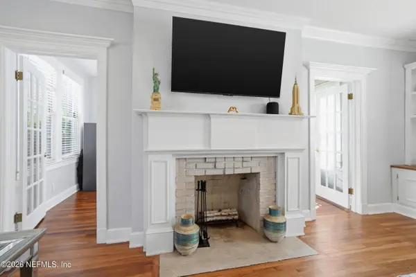 1266 BELMONT TER, Jacksonville, FL 32207