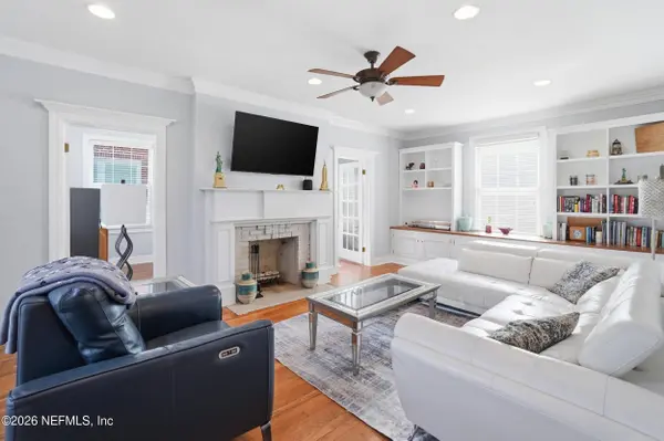 1266 BELMONT TER, Jacksonville, FL 32207