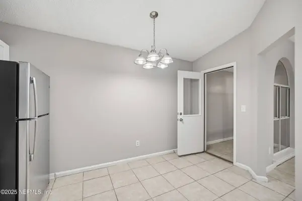 905 GAVAGAN RD, Jacksonville, FL 32233