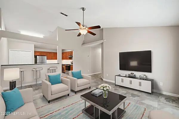 1875 SHERATON LAKES CIR, Middleburg, FL 32068