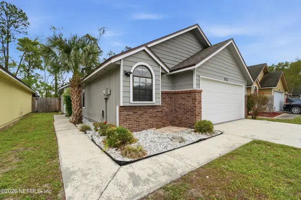 8761 PINEVALLEY LN, Jacksonville, FL 32244