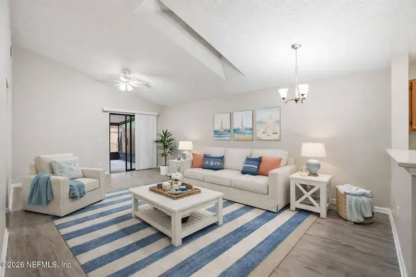 8761 PINEVALLEY LN, Jacksonville, FL 32244