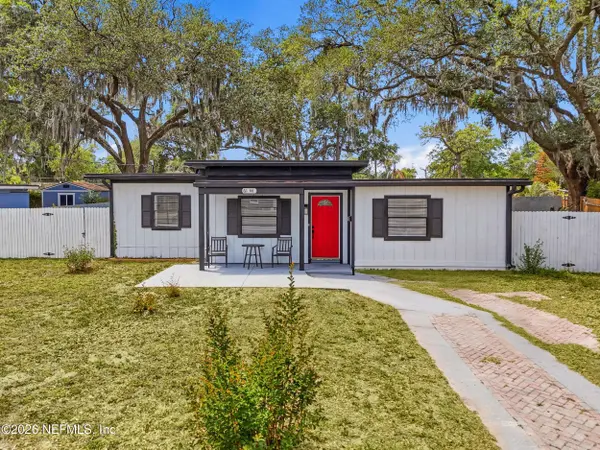 6144 FORDHAM CIR W, Jacksonville, FL 32217