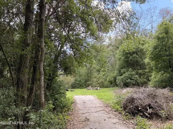 8048 OLD PLANK RD, Jacksonville, FL 32220