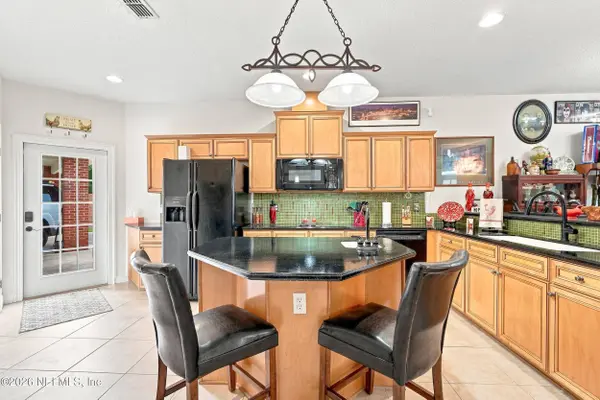 11674 BRIDGES RD, Jacksonville, FL 32218