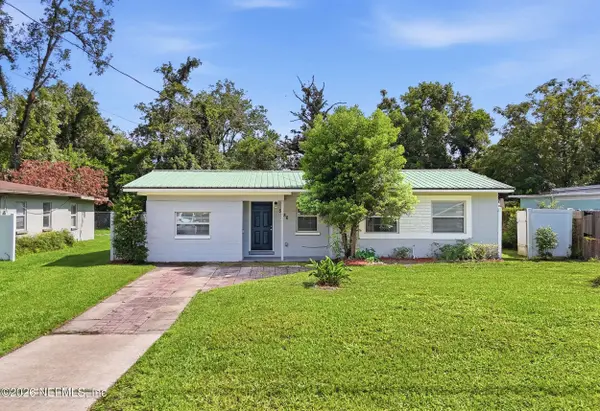 5886 OAKLANE DR
