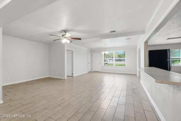 10505 AKERS DR N, Jacksonville, FL 32225