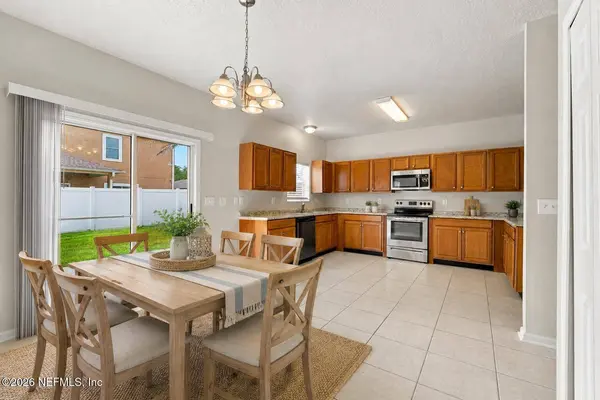 1936 MCGIRTS POINT BLVD, Jacksonville, FL 32221
