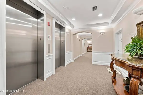 4480 DEERWOOD LAKE Pkwy #151, Jacksonville, FL 32216