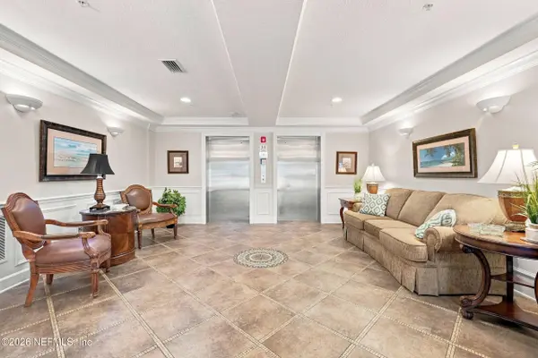 4480 DEERWOOD LAKE Pkwy #151, Jacksonville, FL 32216
