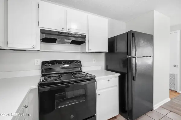11631 GWYNFORD LN, Jacksonville, FL 32223