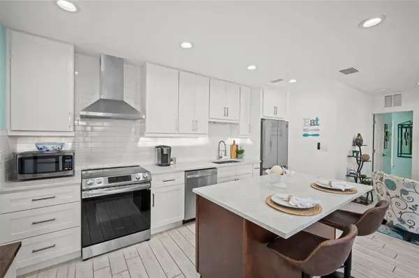 1841 LAUREL ST, Sarasota, FL 34236