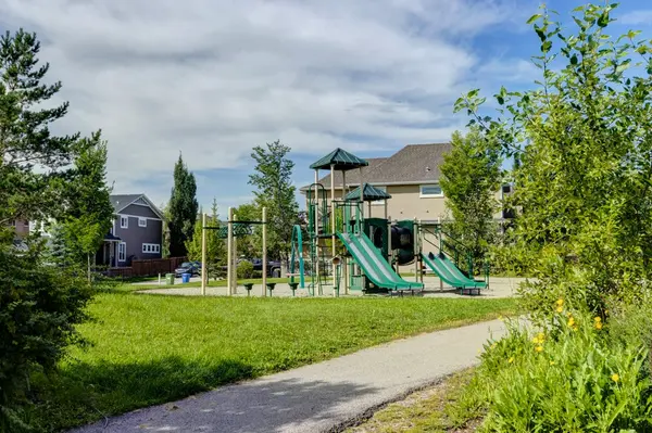 534 Cranford Dr SE, Calgary, AB T3M 2P7