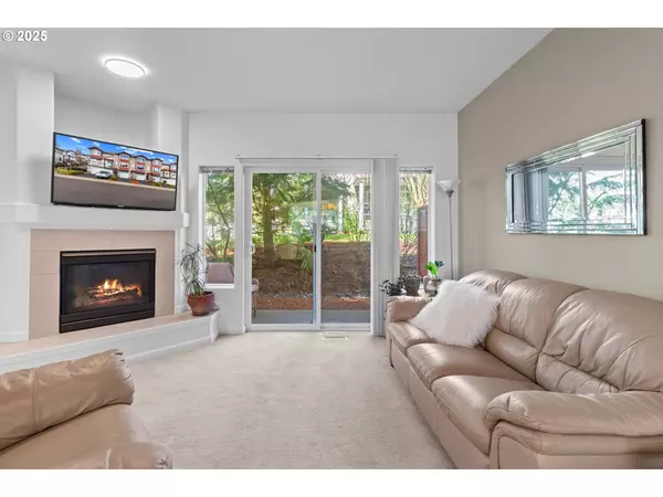 15285 SW WARBLER WAY #102, Beaverton, OR 97007