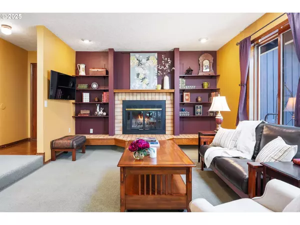 1395 BEVERLY DR, Gladstone, OR 97027