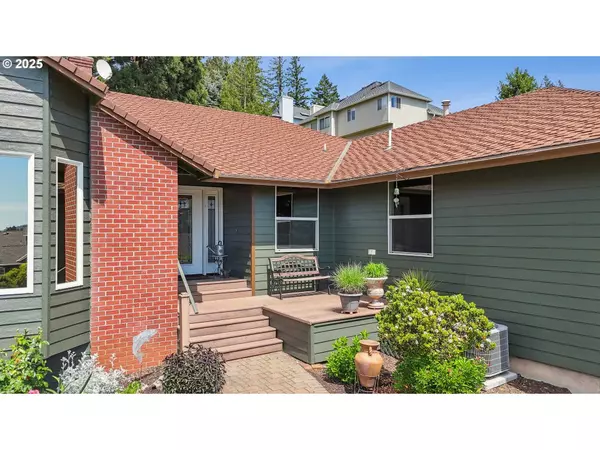 12622 SE 128TH CT, Happy Valley, OR 97086