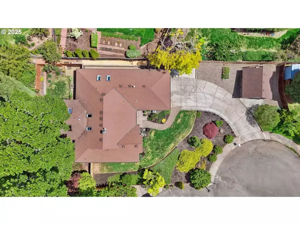 12622 SE 128TH CT, Happy Valley, OR 97086