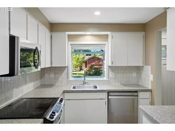 13250 SW WEIR RD, Beaverton, OR 97008