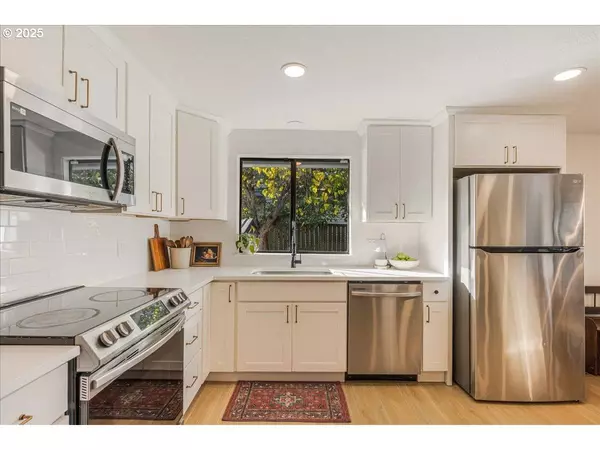 1485 SE JACQUELIN DR, Hillsboro, OR 97123