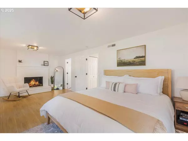 1485 SE JACQUELIN DR, Hillsboro, OR 97123