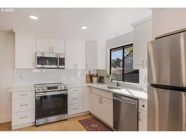 1485 SE JACQUELIN DR, Hillsboro, OR 97123