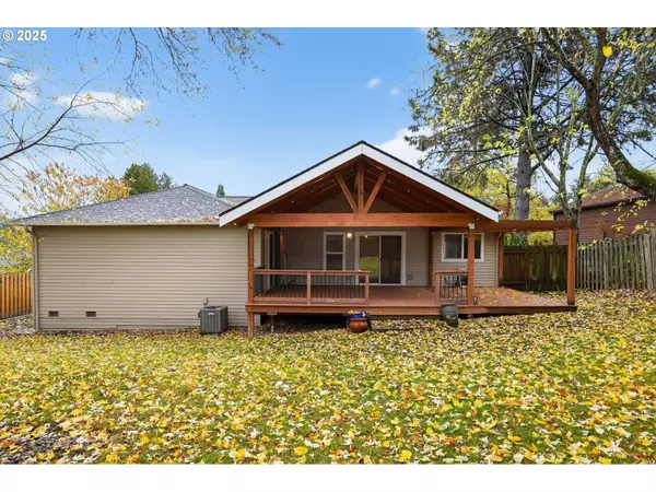 4795 NW KAHNEETA DR, Portland, OR 97229