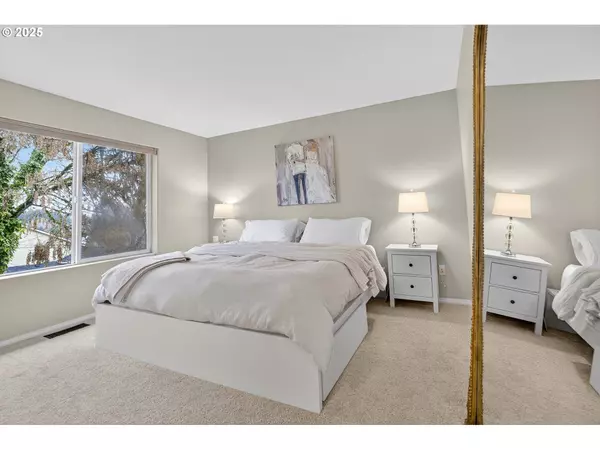 16033 SW TUSCANY ST, Portland, OR 97223