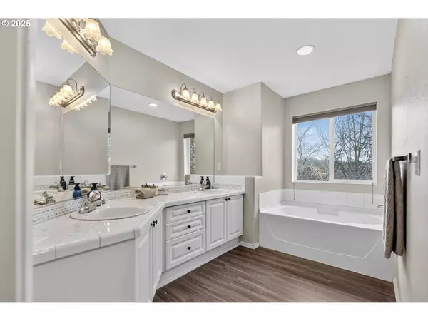 16033 SW TUSCANY ST, Portland, OR 97223