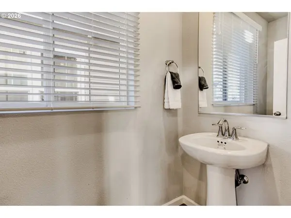 8465 SE CRABAPPLE ST, Hillsboro, OR 97123