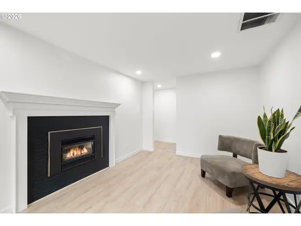 9451 SW HUME CT, Tualatin, OR 97062