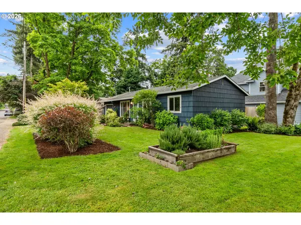 10811 SW 64TH AVE, Portland, OR 97219