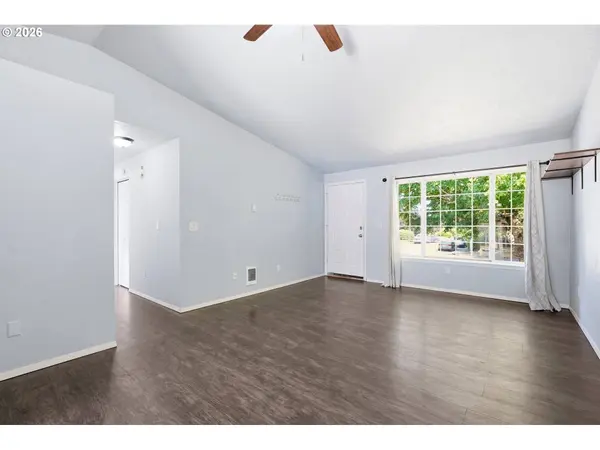 5201 9TH CT SE, Salem, OR 97306