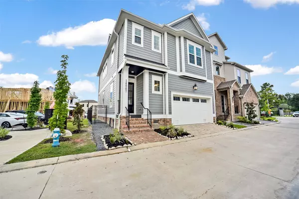 14007 Memorial Reserve PL, Houston, TX 77079