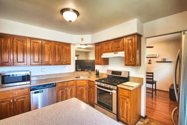 1362 S 91st STREET, West Allis, WI 53214