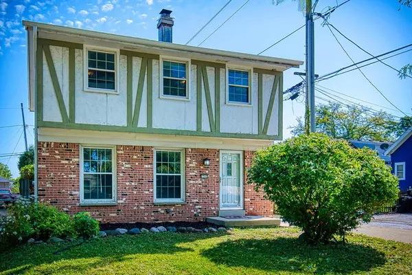 1362 S 91st STREET, West Allis, WI 53214