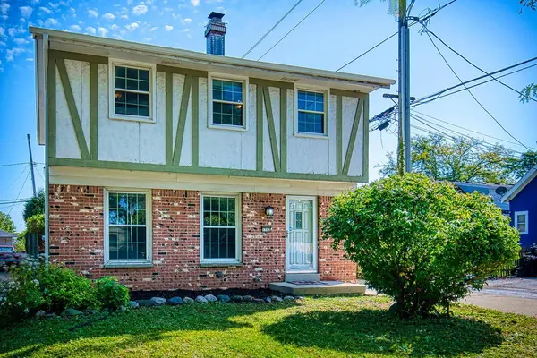 1362 S 91st STREET, West Allis, WI 53214