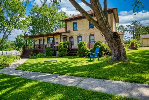 N2625 W County Road A, Cascade, WI 53011-1155