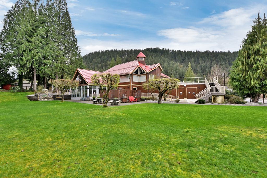 Tapadera Estates Clubhouse