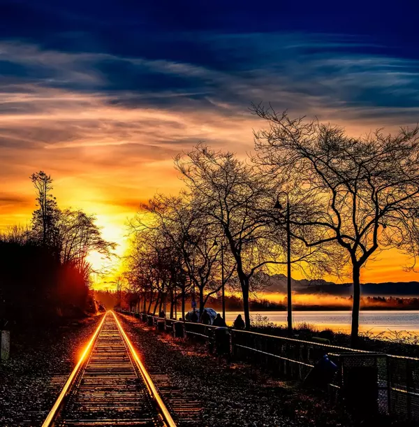 Sunset train tracks center