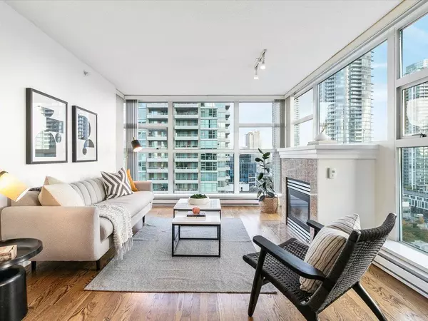 4388 Buchanan ST #1804, Burnaby, BC V5C 6R8