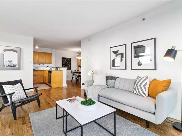 4388 Buchanan ST #1804, Burnaby, BC V5C 6R8