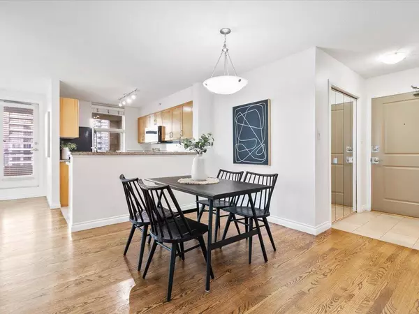 4388 Buchanan ST #1804, Burnaby, BC V5C 6R8