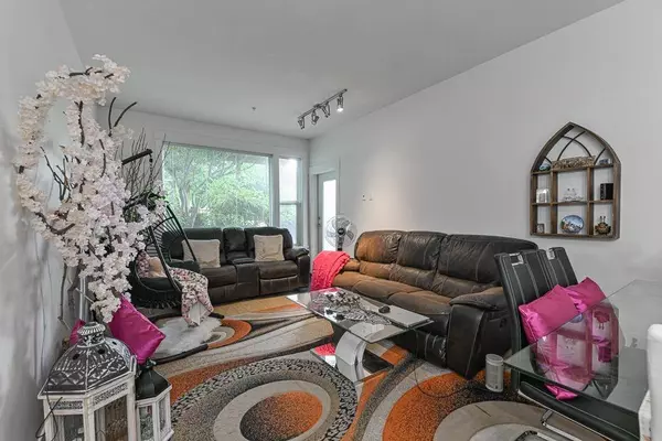 33539 Holland AVE #114, Abbotsford, BC V2S 0C6