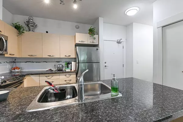 33539 Holland AVE #114, Abbotsford, BC V2S 0C6