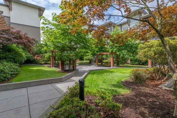 33539 Holland AVE #114, Abbotsford, BC V2S 0C6