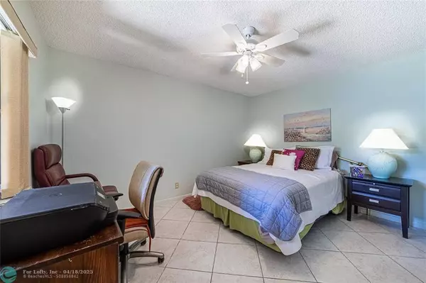 801 NW 25th Ave  #801, Delray Beach, FL 33445