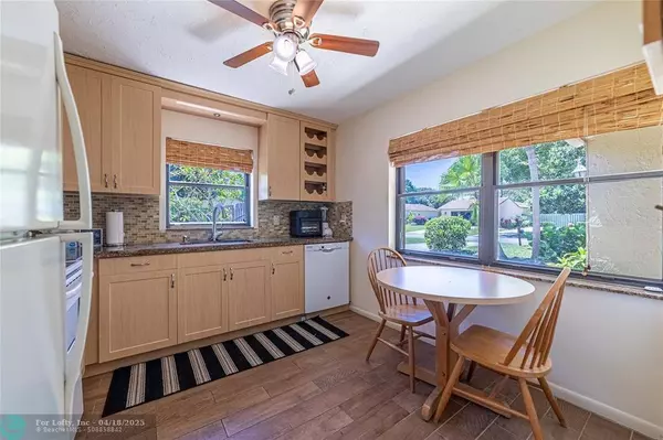 801 NW 25th Ave  #801, Delray Beach, FL 33445